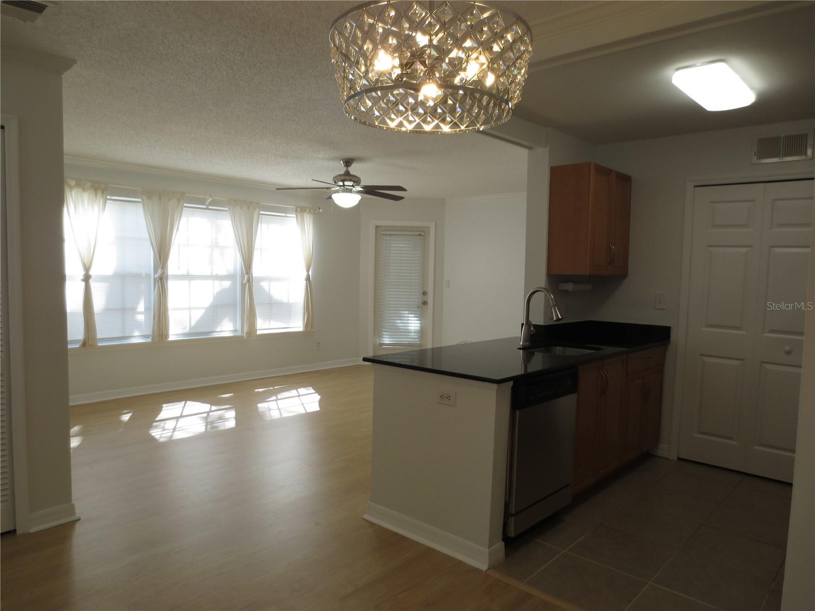 Image 17 of 54 For 3260 Haviland Court 104