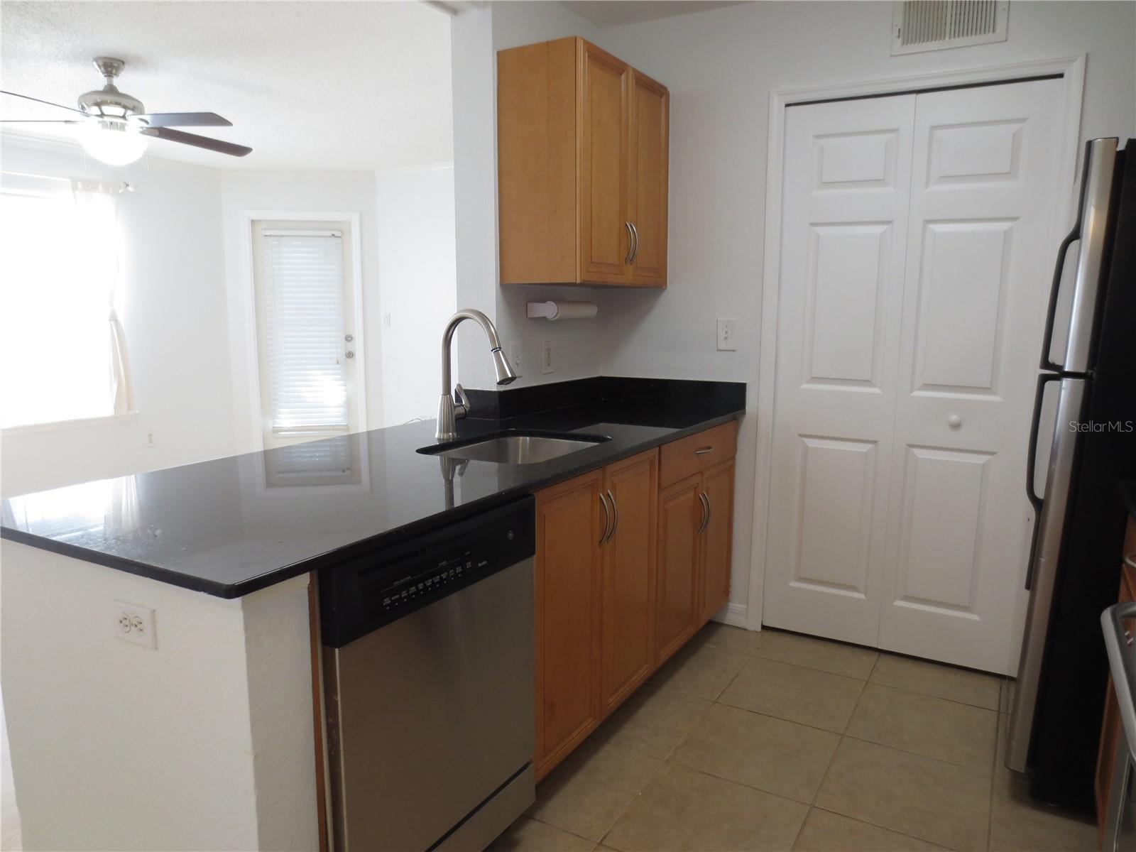Image 19 of 54 For 3260 Haviland Court 104