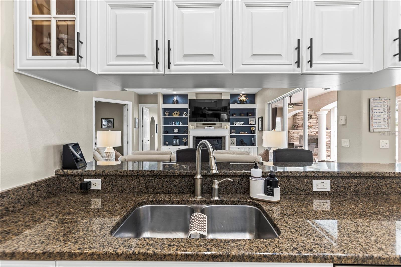 Image 19 of 57 For 4615 Cozzo Drive