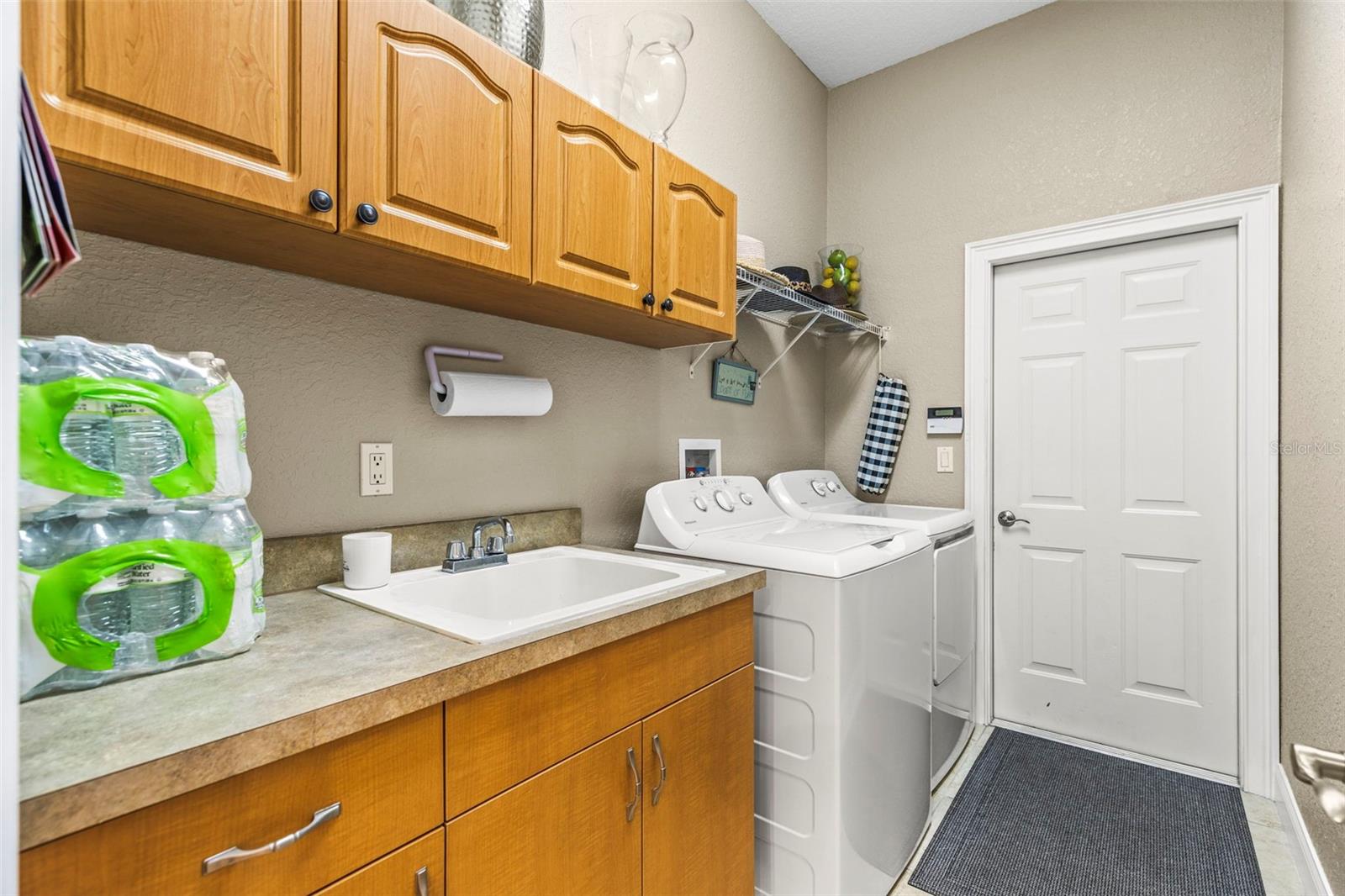 Image 41 of 57 For 4615 Cozzo Drive