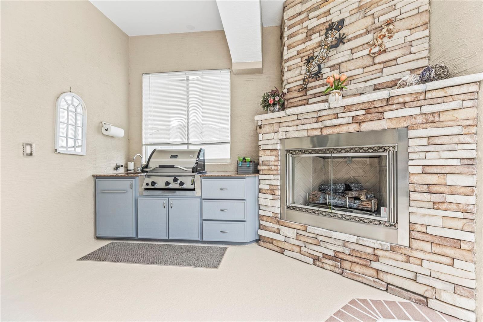 Image 48 of 57 For 4615 Cozzo Drive