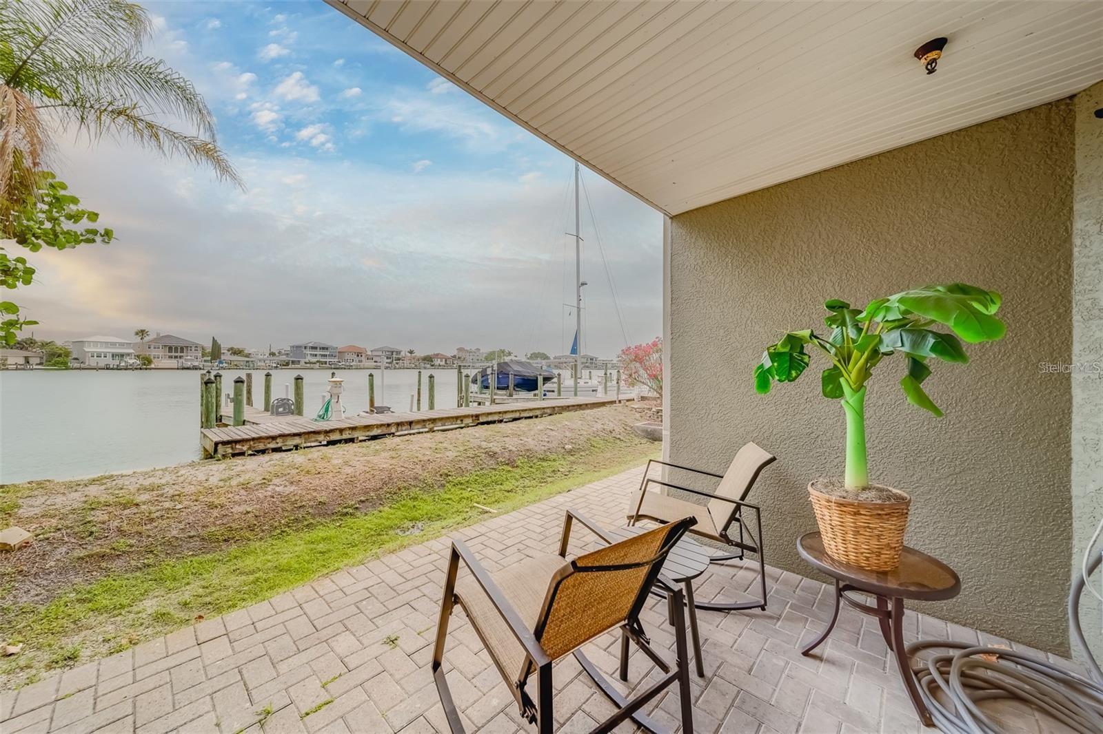 Image 50 of 75 For 620 Bayway Boulevard 1