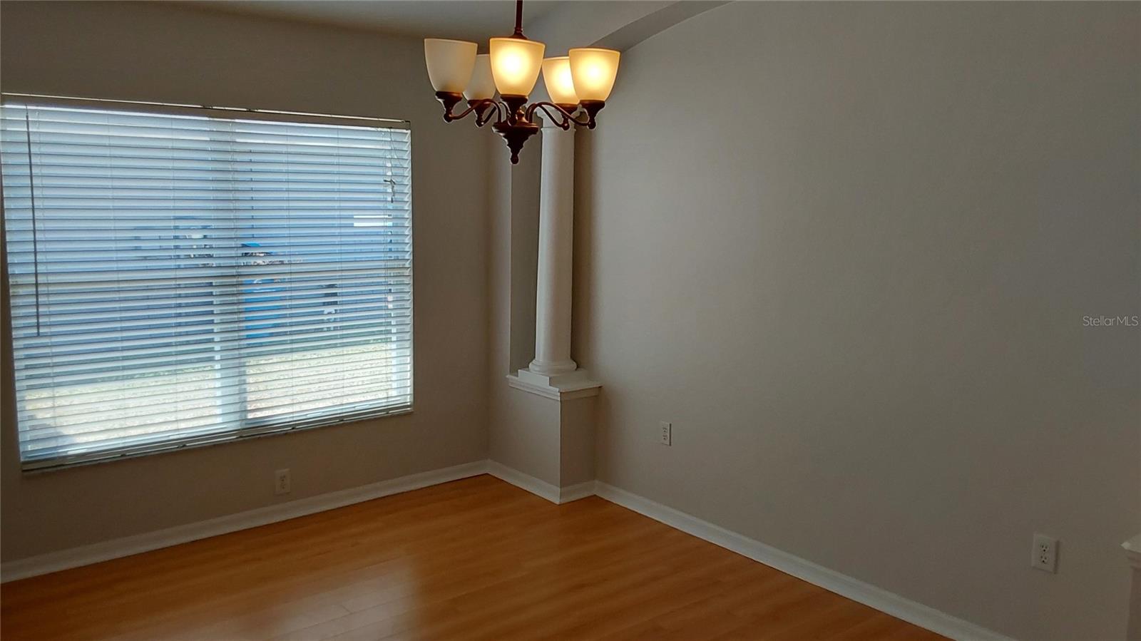 Image 5 of 31 For 31321 Wrencrest Drive