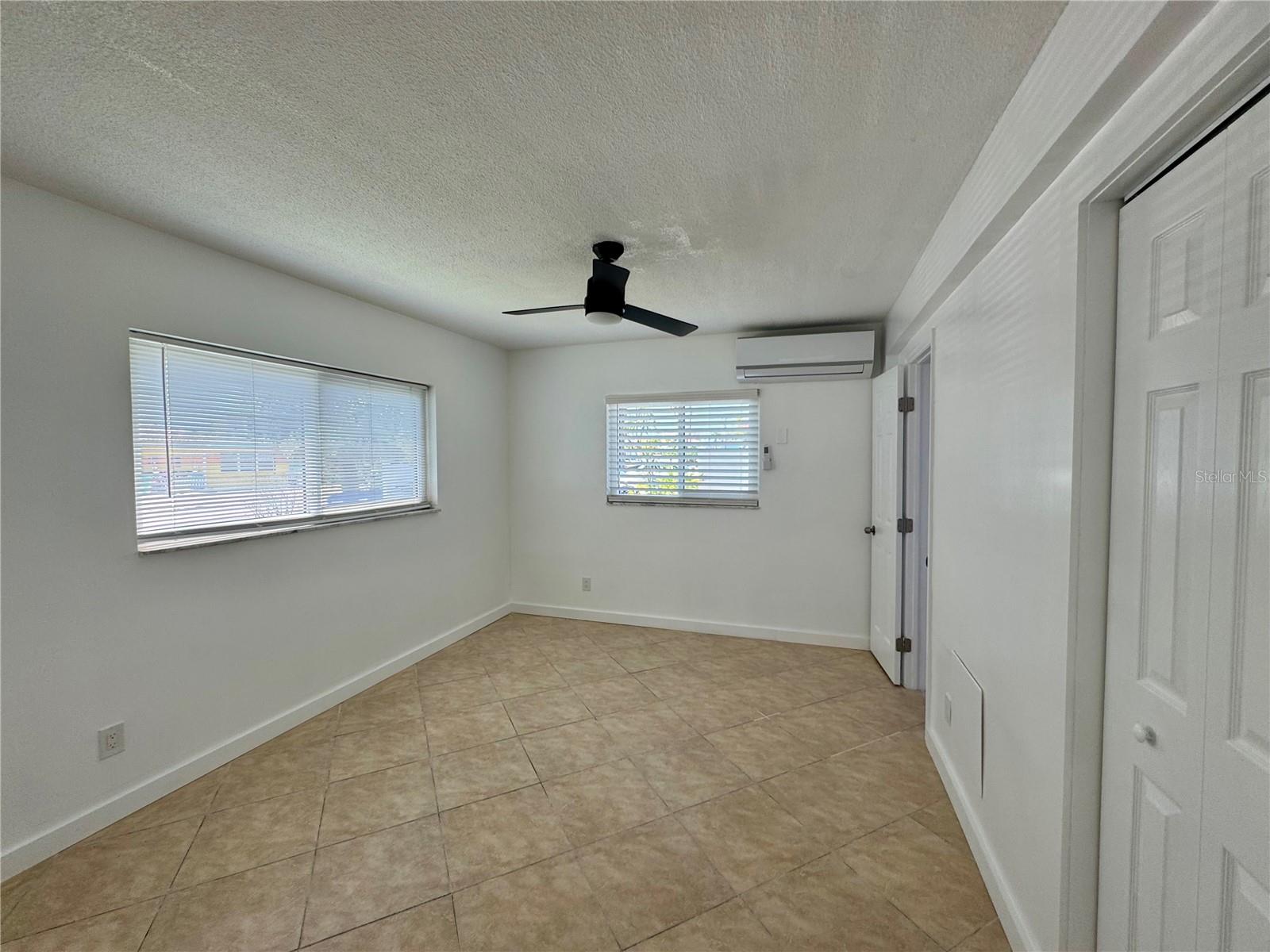Image 12 of 54 For 11225 1st Street E