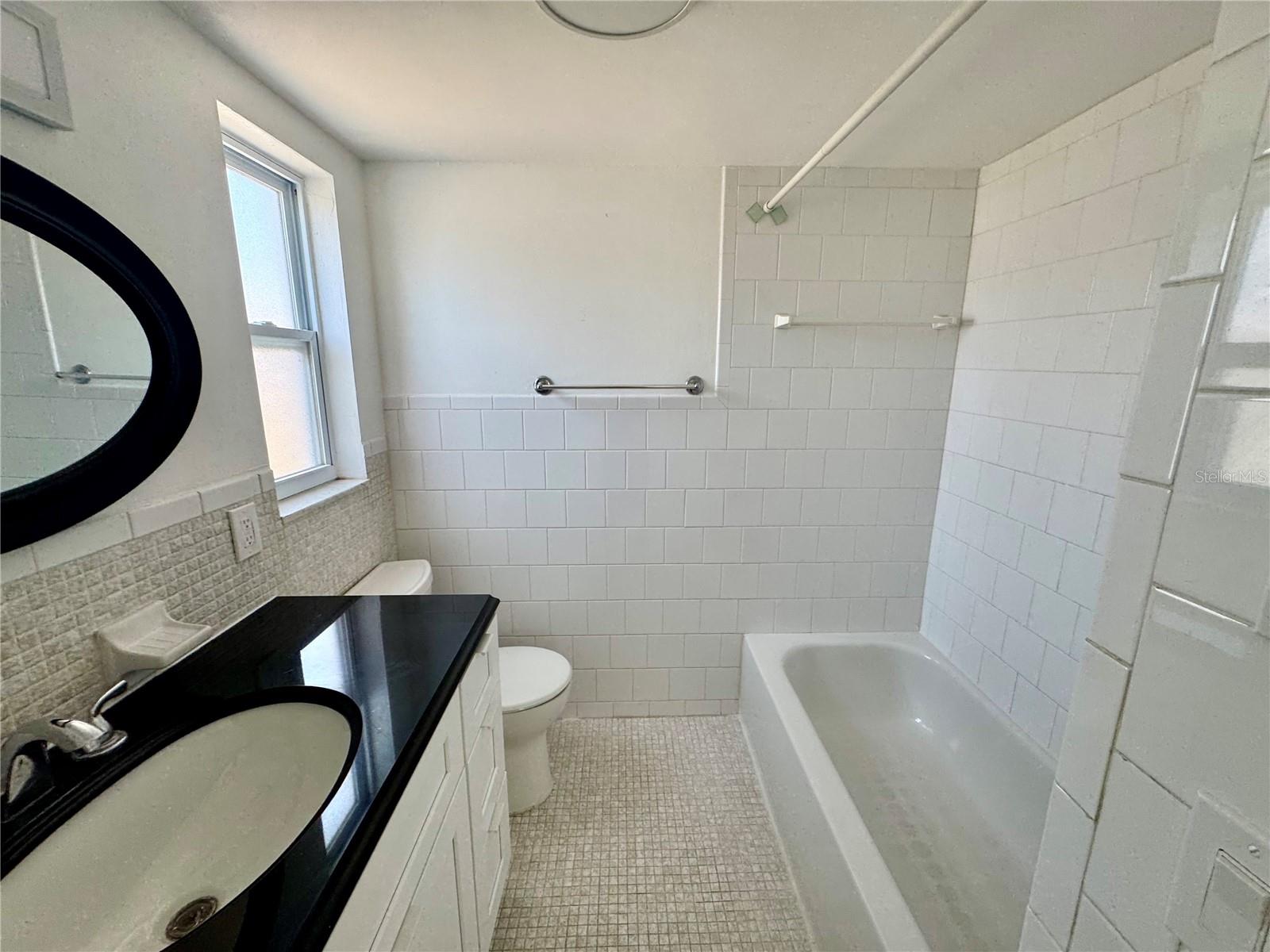 Image 14 of 54 For 11225 1st Street E
