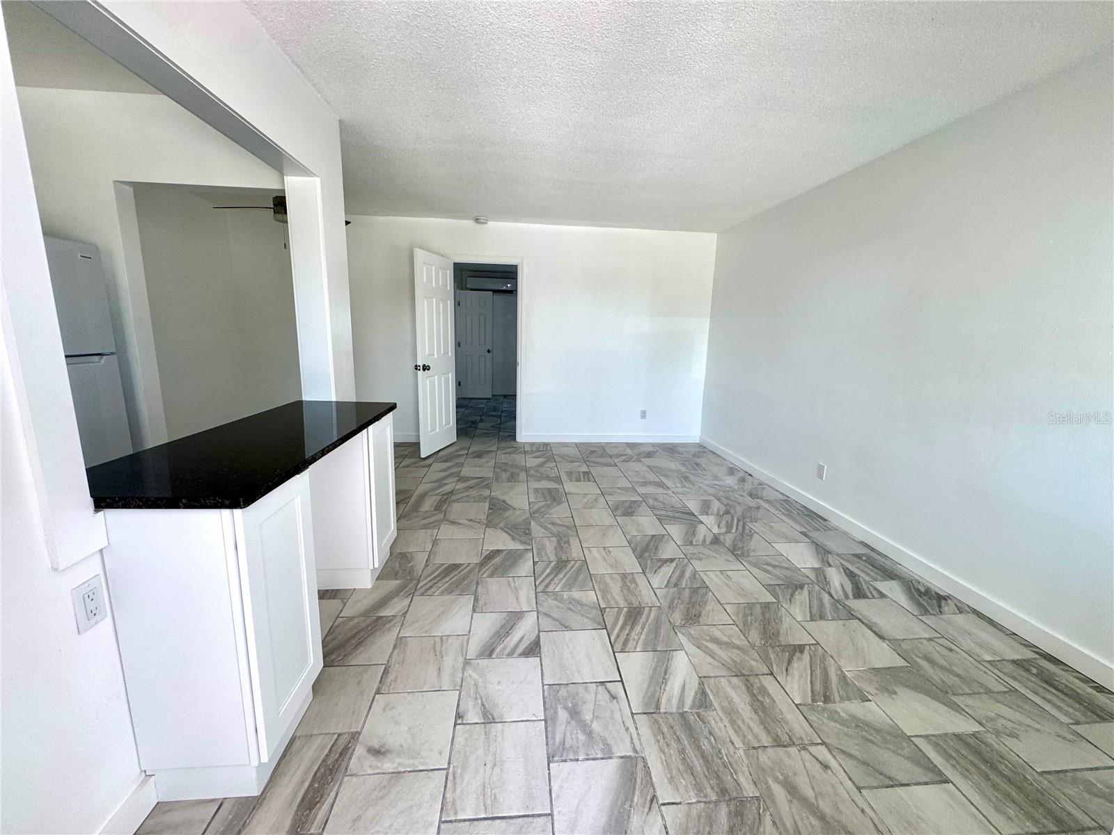 Image 18 of 54 For 11225 1st Street E