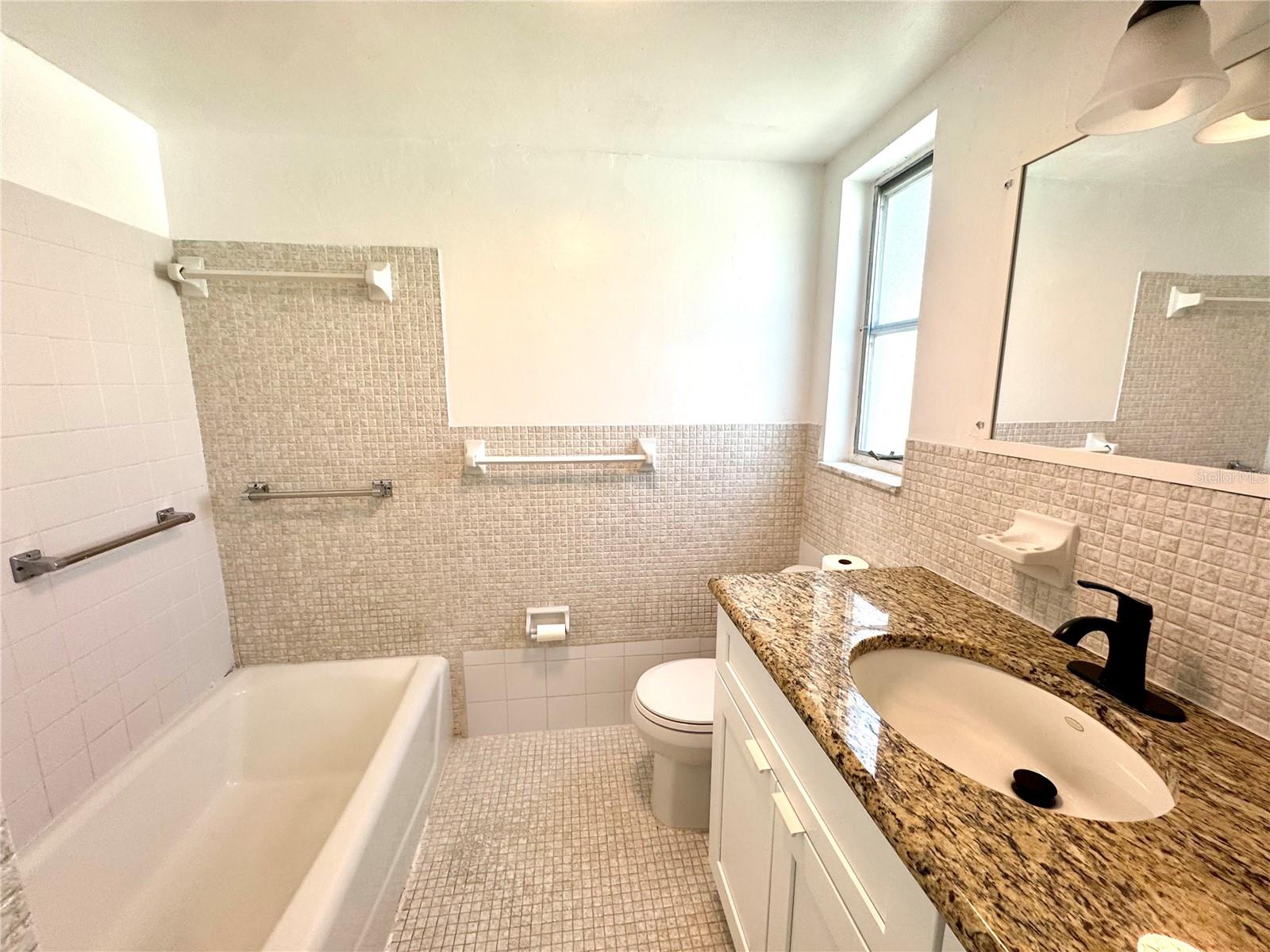 Image 31 of 54 For 11225 1st Street E