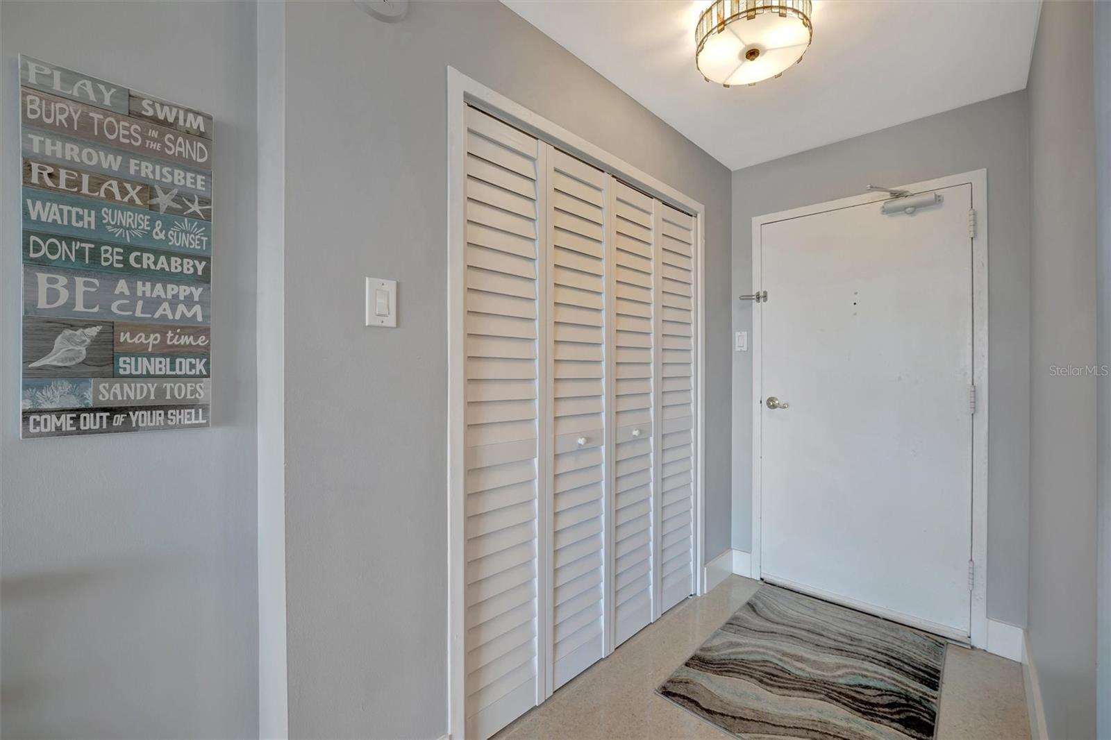 Image 25 of 49 For 10355 Paradise Boulevard 413