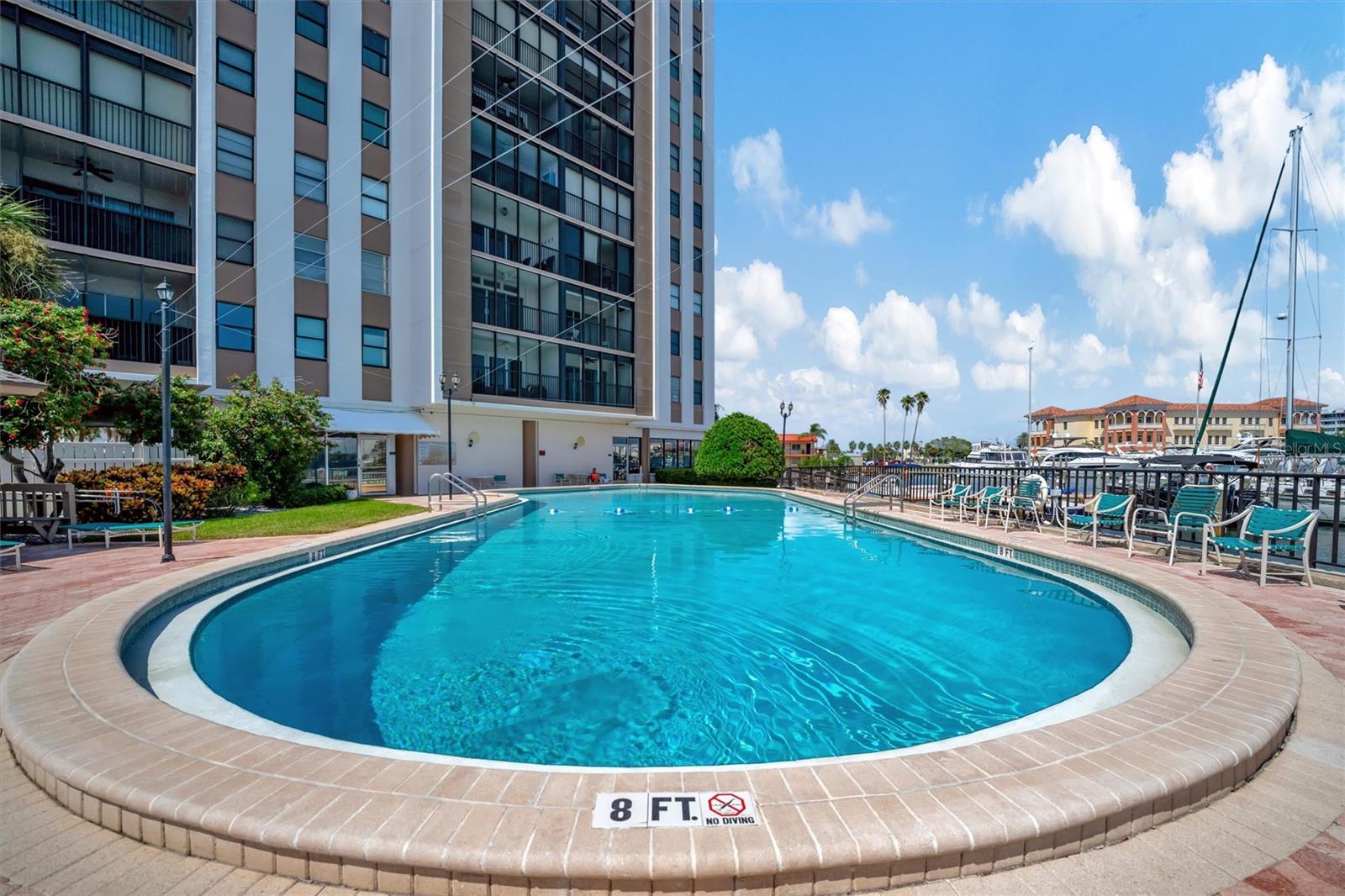 Image 33 of 49 For 10355 Paradise Boulevard 413