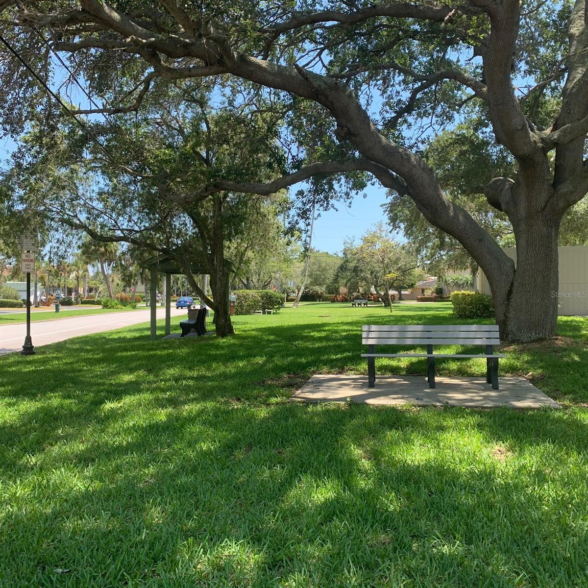 Image 43 of 49 For 10355 Paradise Boulevard 413