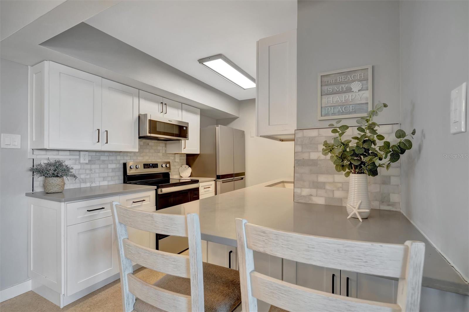 Image 9 of 49 For 10355 Paradise Boulevard 413