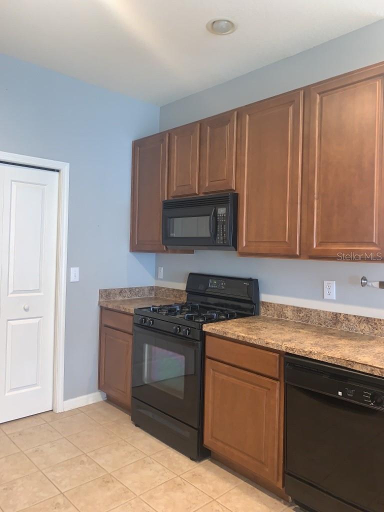 Image 6 of 15 For 3648 Simonton Court
