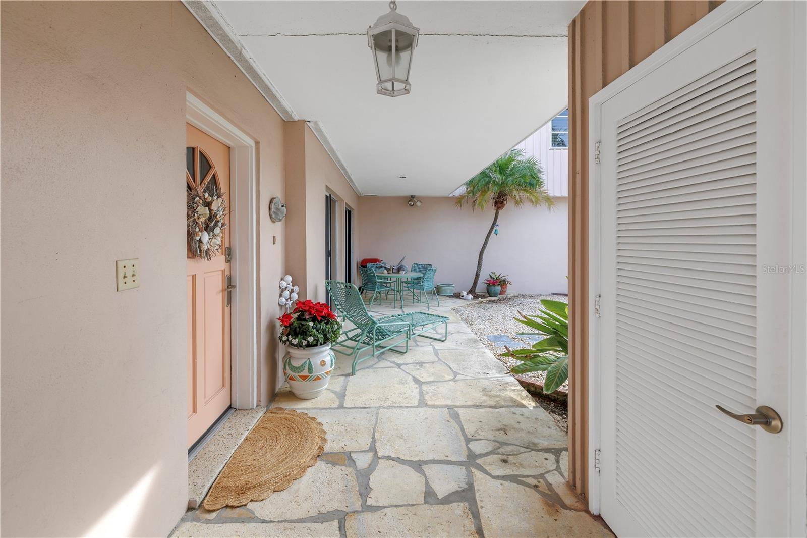 Image 10 of 52 For 721 Eldorado Avenue