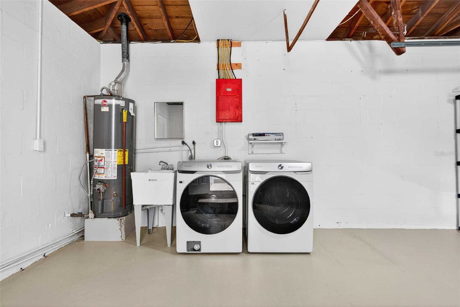 Image 38 of 76 For 600 30th Street N