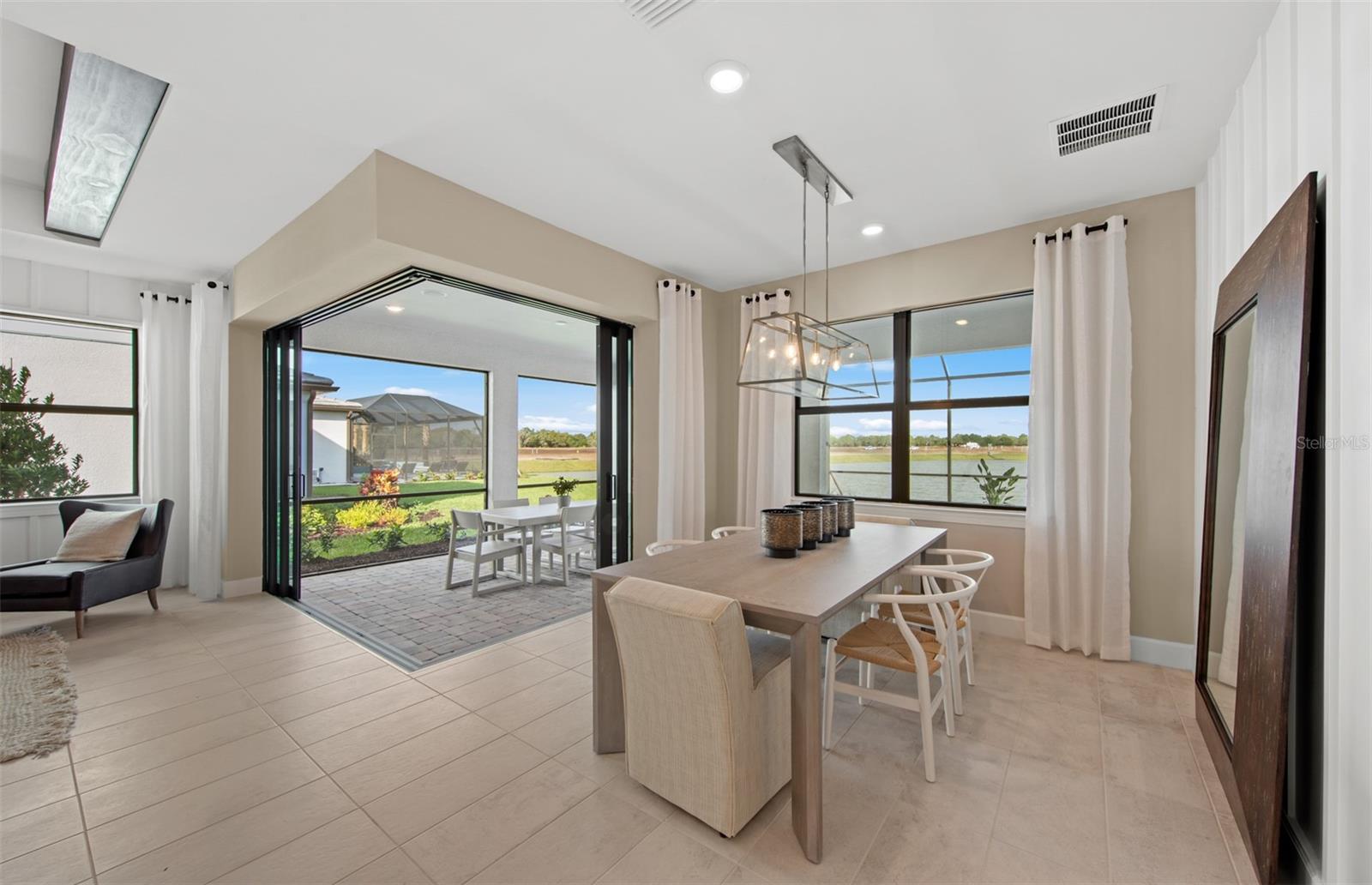 Image 16 of 63 For 16419 Sapphire Point Drive
