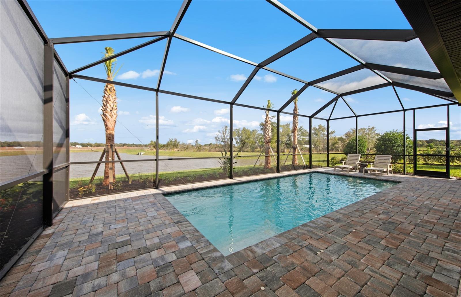 Image 35 of 63 For 16419 Sapphire Point Drive