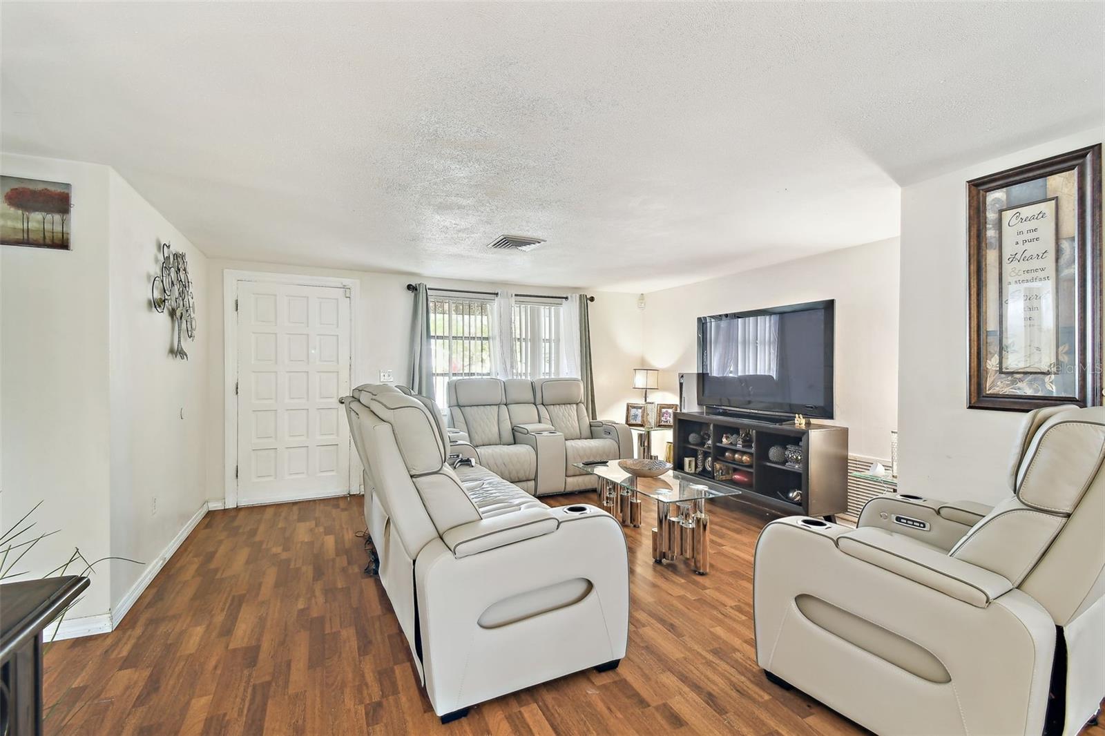Image 15 of 43 For 8907 Pandora Lane