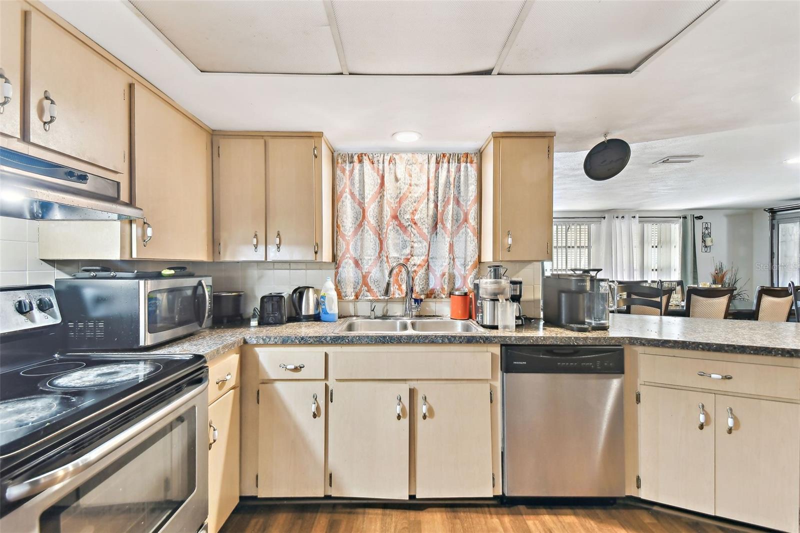 Image 29 of 43 For 8907 Pandora Lane