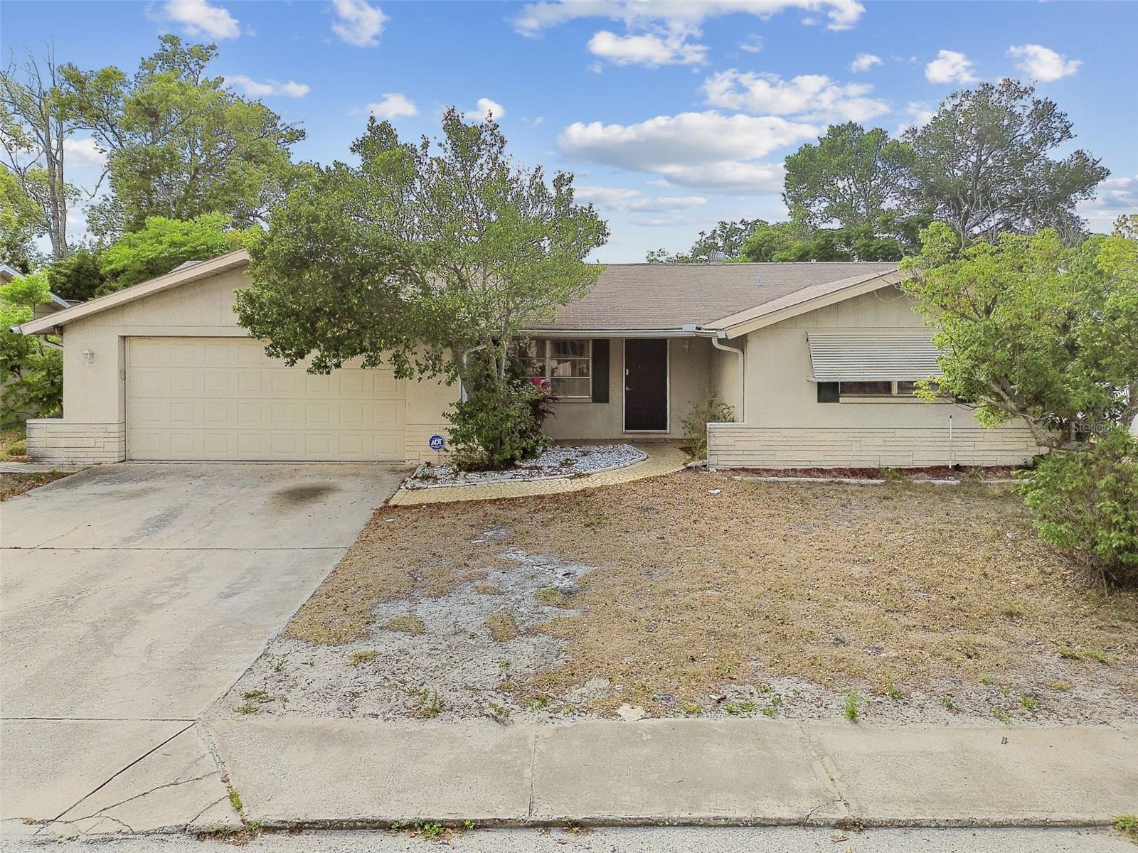 Image 40 of 43 For 8907 Pandora Lane
