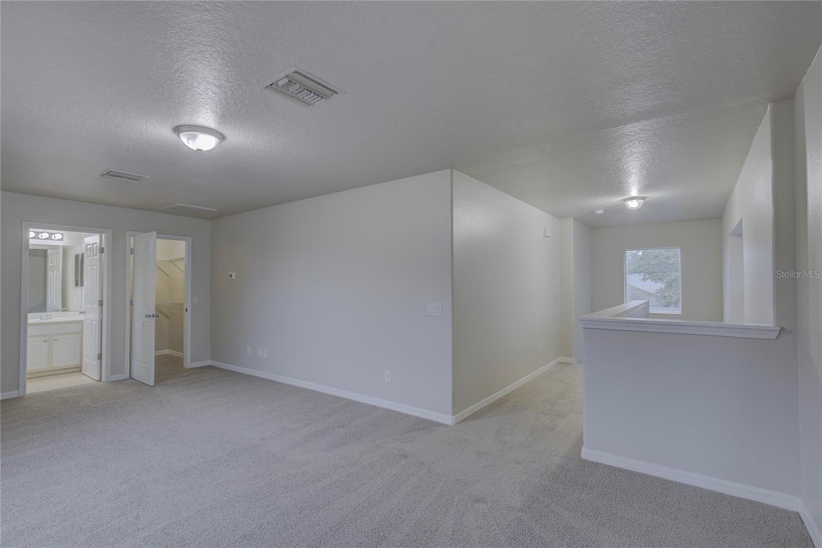 Image 16 of 47 For 21215 Tyrell Way