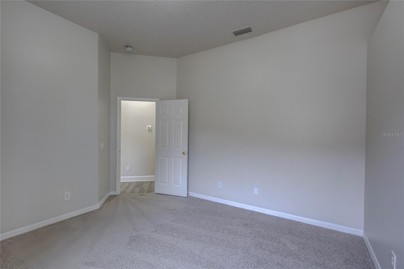 Image 18 of 47 For 21215 Tyrell Way