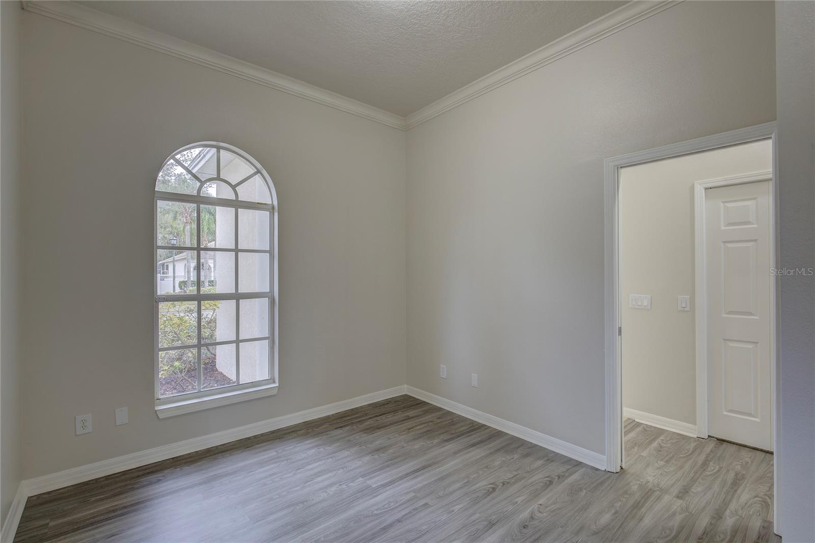 Image 26 of 47 For 21215 Tyrell Way