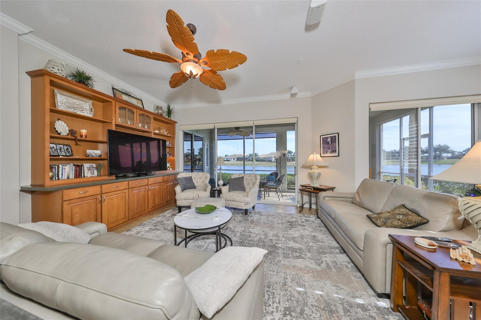 Image 11 of 61 For 1348 Emerald Dunes Drive
