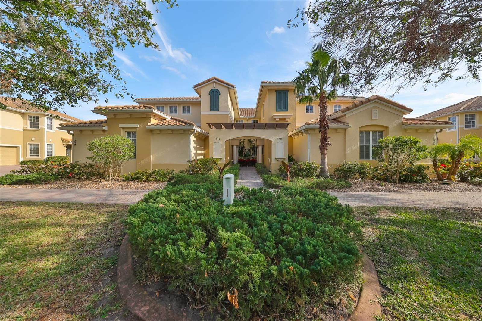 Image 2 of 61 For 1348 Emerald Dunes Drive