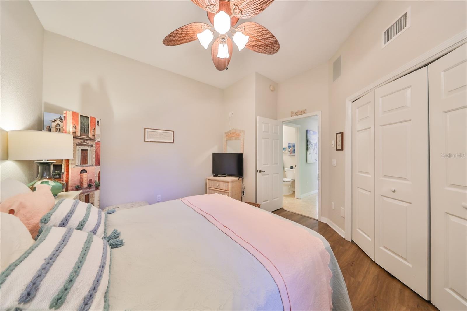 Image 30 of 61 For 1348 Emerald Dunes Drive