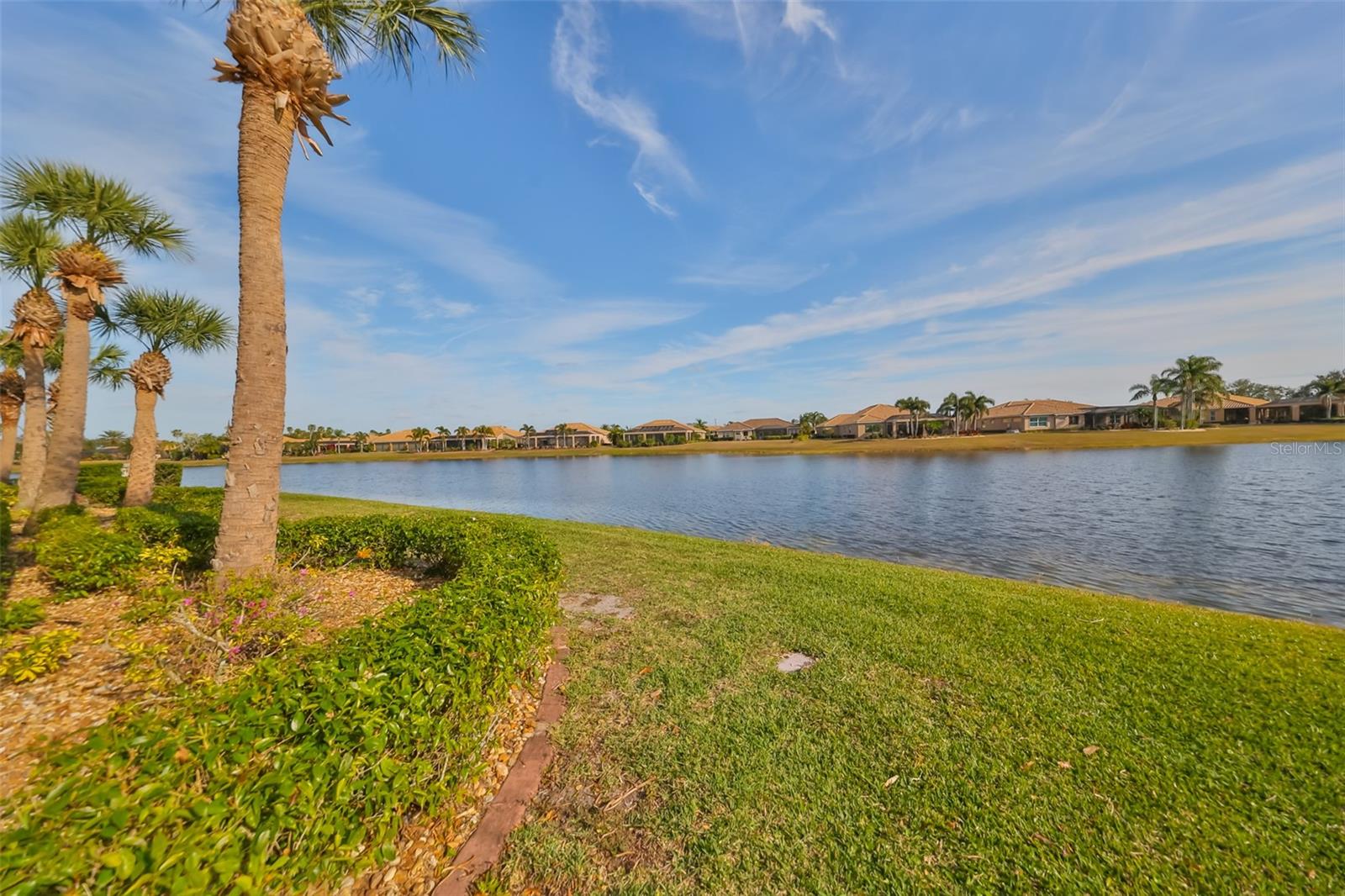 Image 37 of 61 For 1348 Emerald Dunes Drive
