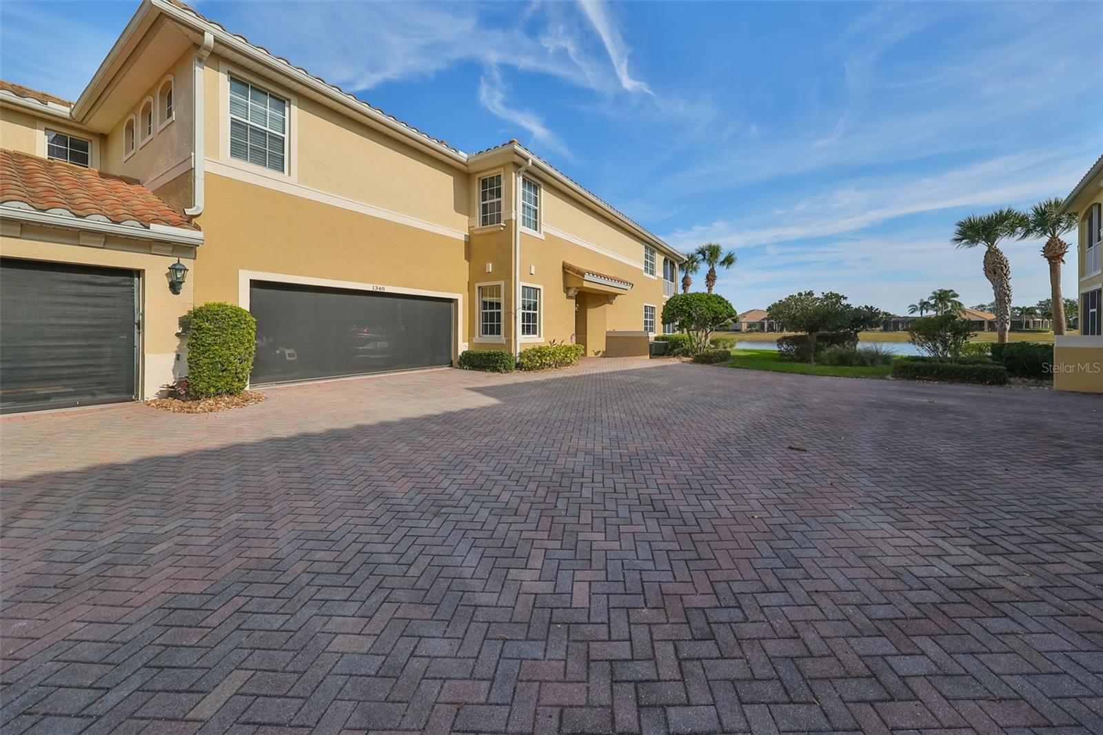 Image 40 of 61 For 1348 Emerald Dunes Drive