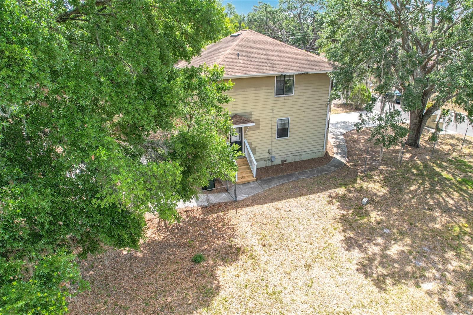 Image 44 of 49 For 713 3rd Street
