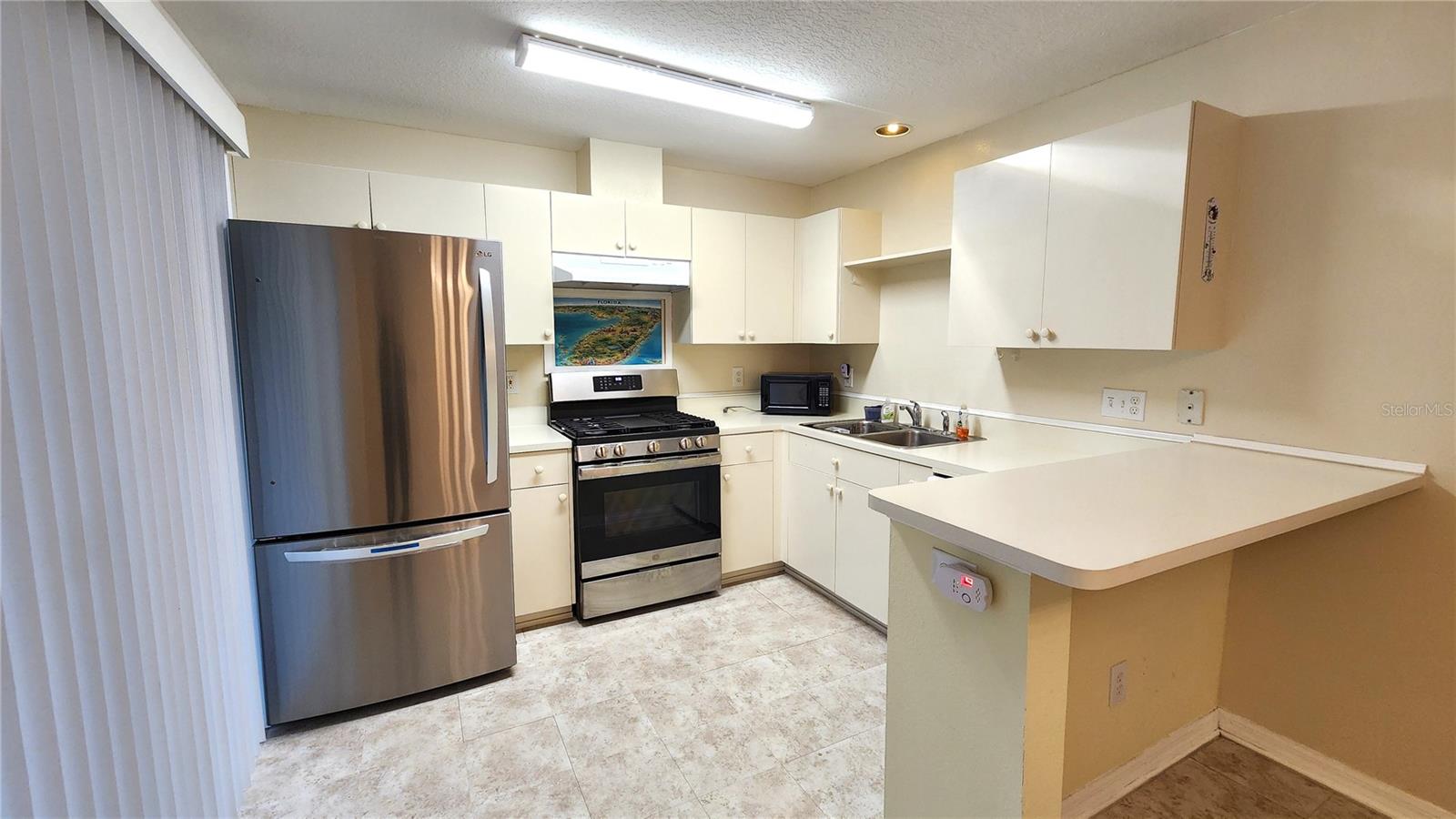 Image 8 of 20 For 15119 Deer Meadow Drive