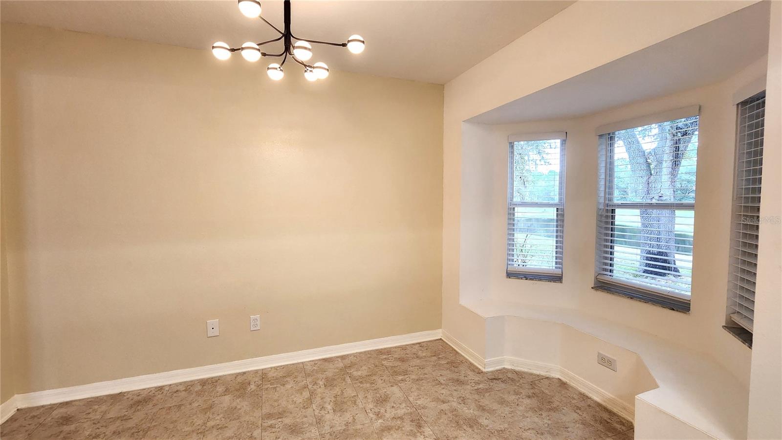 Image 9 of 20 For 15119 Deer Meadow Drive