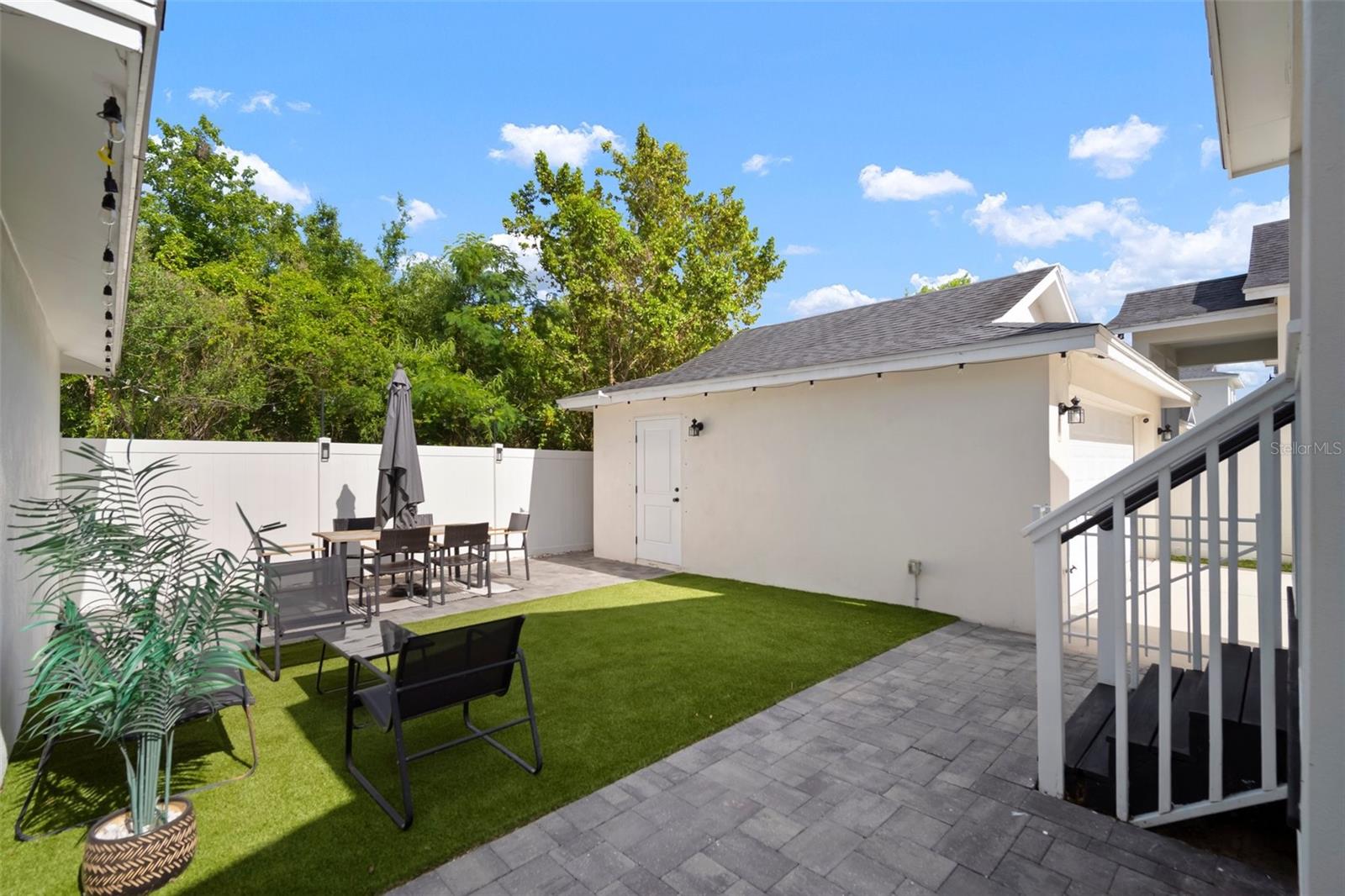 Image 5 of 42 For 11227 Moultrie Place