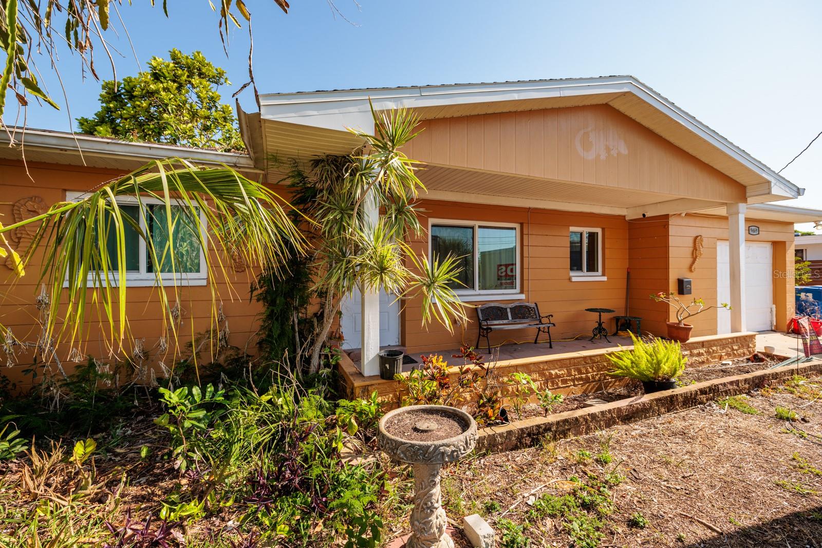 Details for 9469 Treasure Lane Ne, ST PETERSBURG, FL 33702