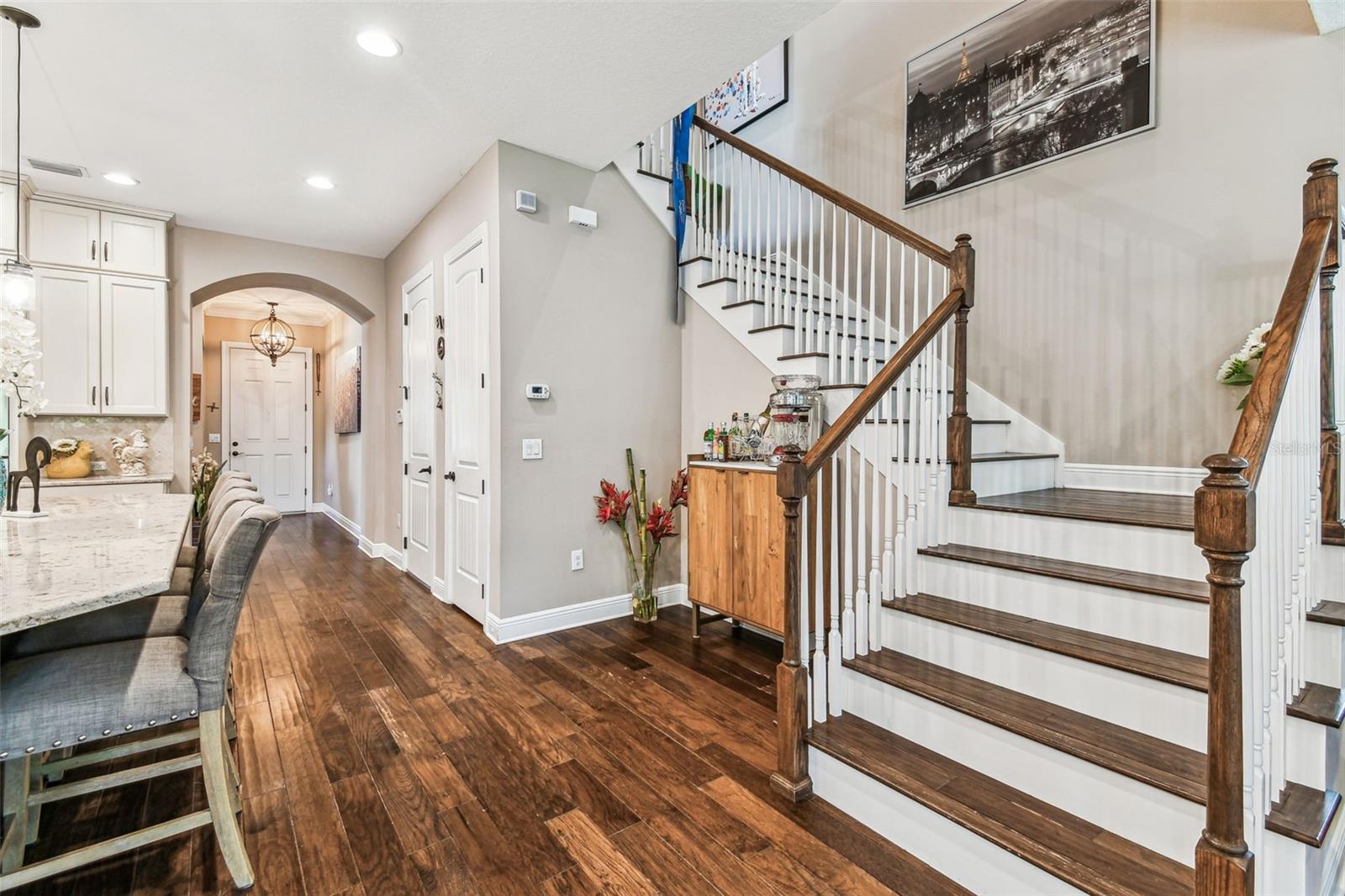 Image 20 of 72 For 6022 Elkins Avenue