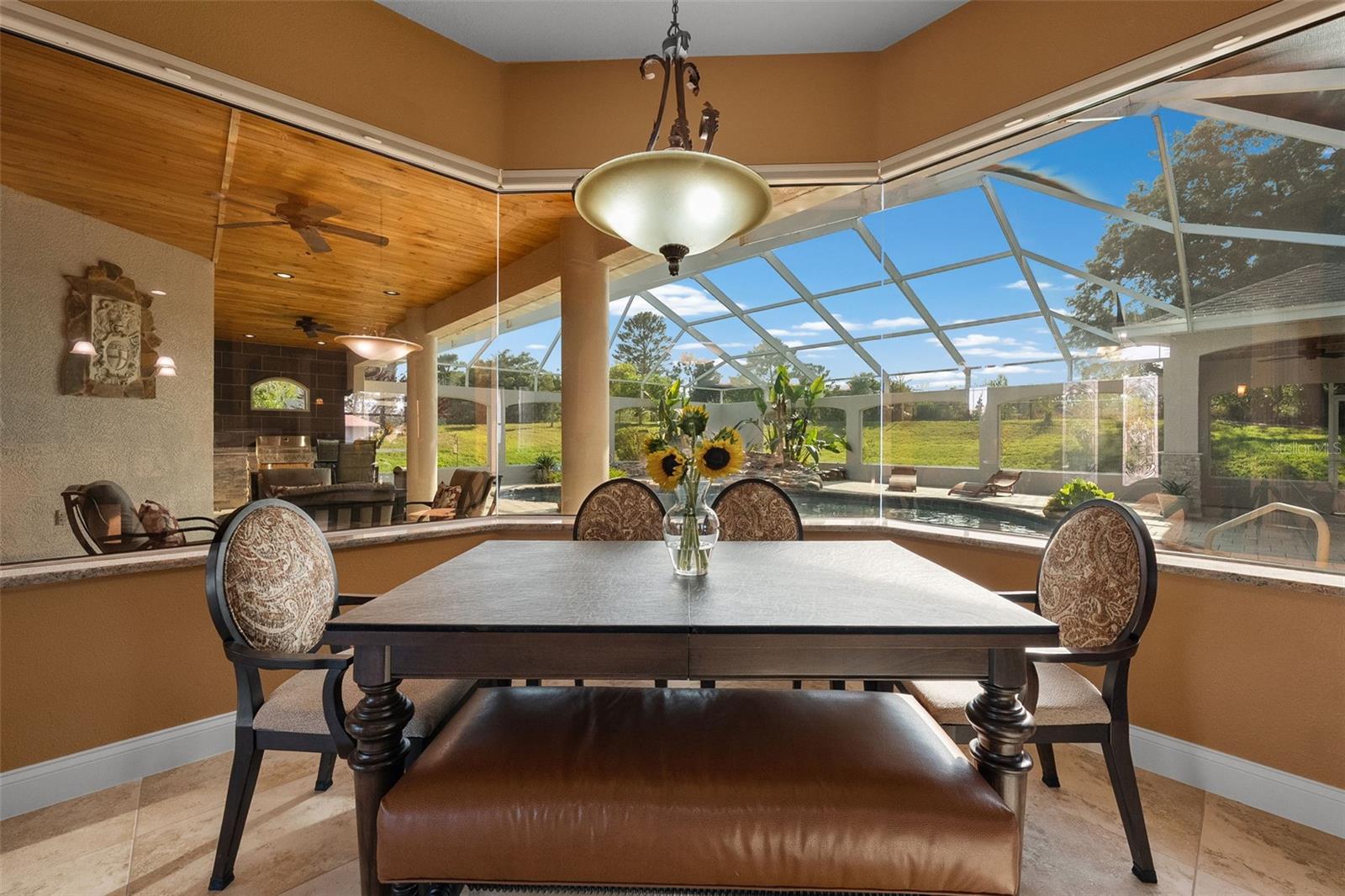 Listing photo id 12 for 10117 Breezy Pines Court