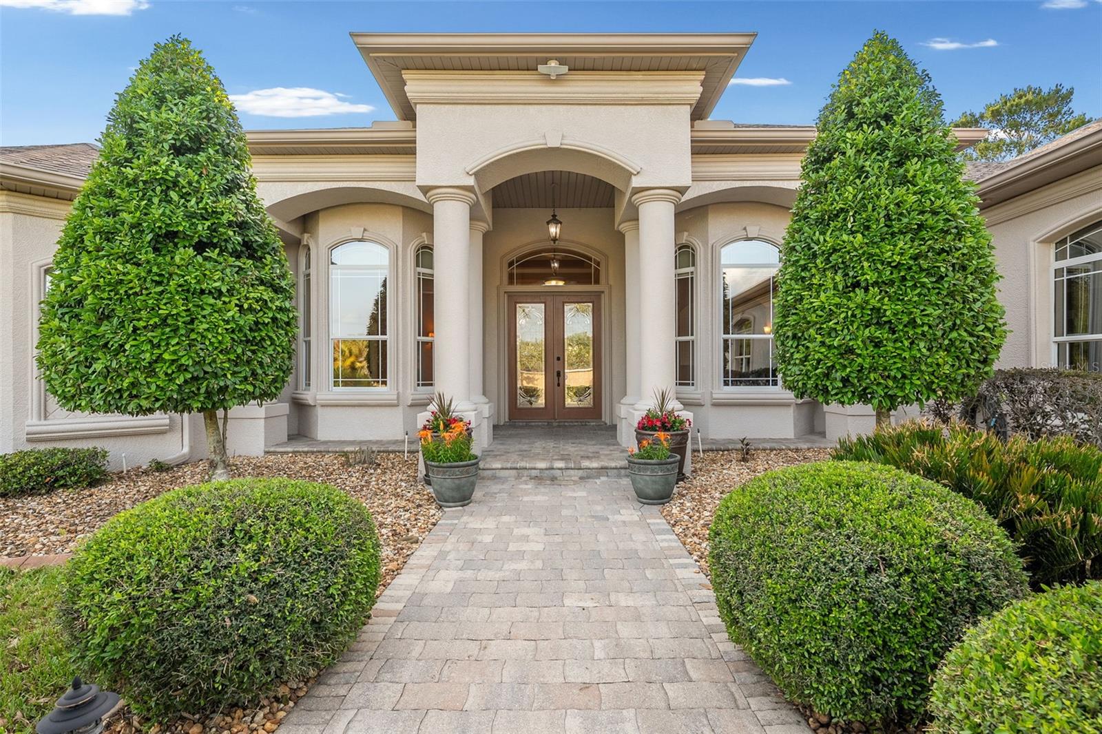 Listing photo id 0 for 10117 Breezy Pines Court