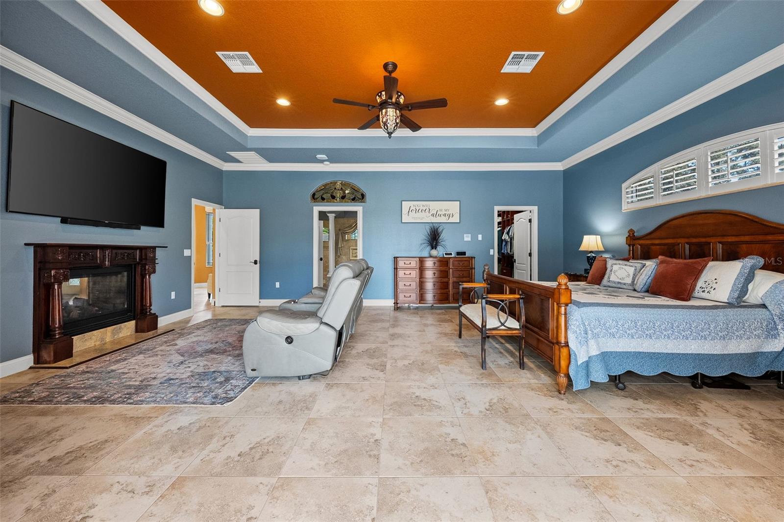Listing photo id 23 for 10117 Breezy Pines Court