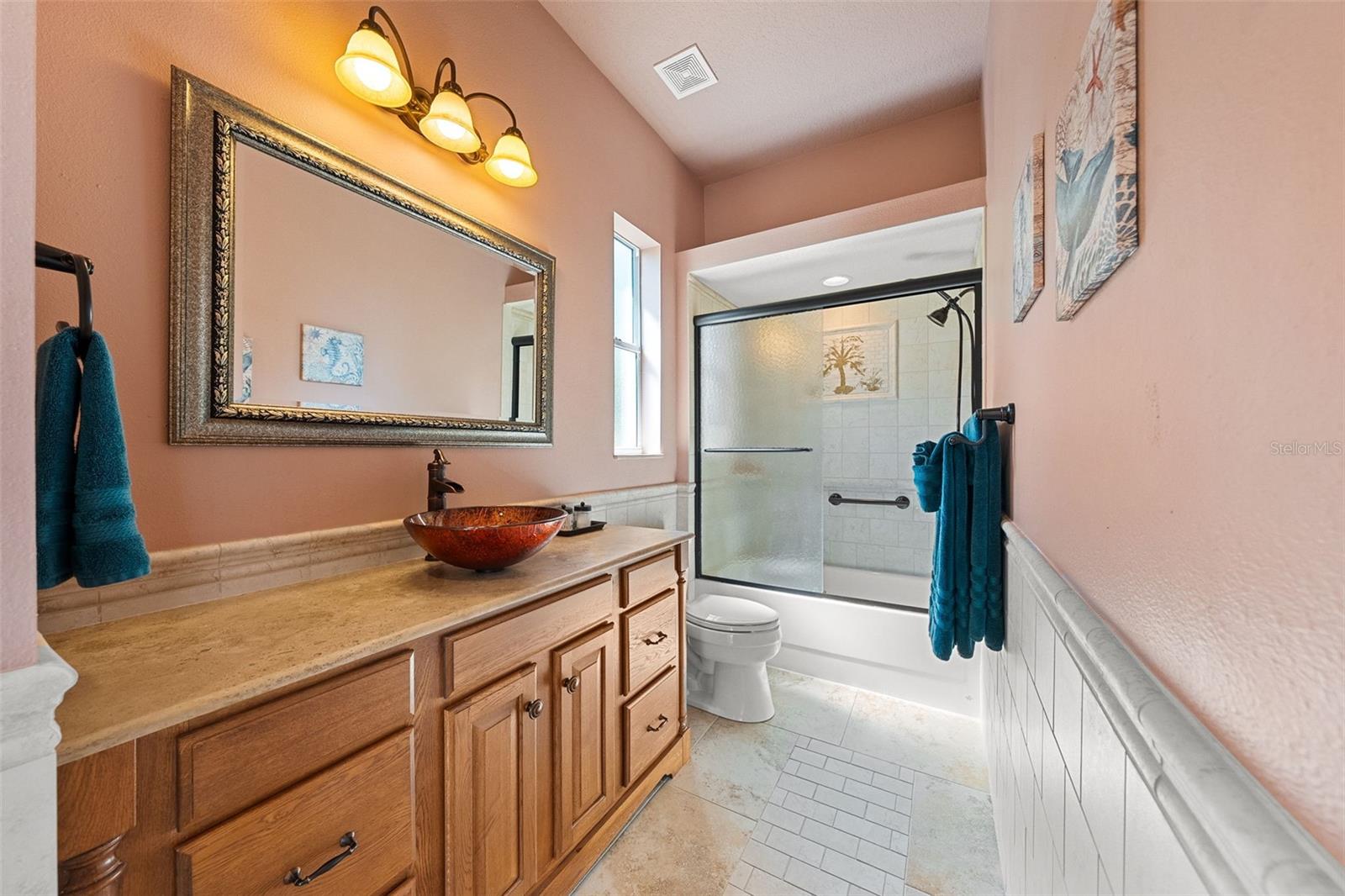 Listing photo id 49 for 10117 Breezy Pines Court