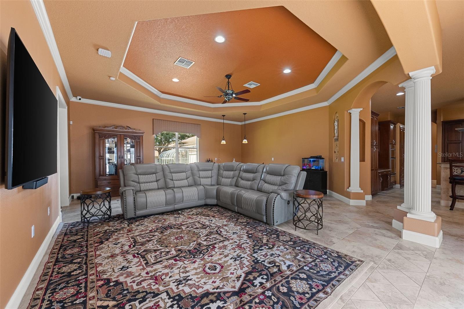 Listing photo id 51 for 10117 Breezy Pines Court