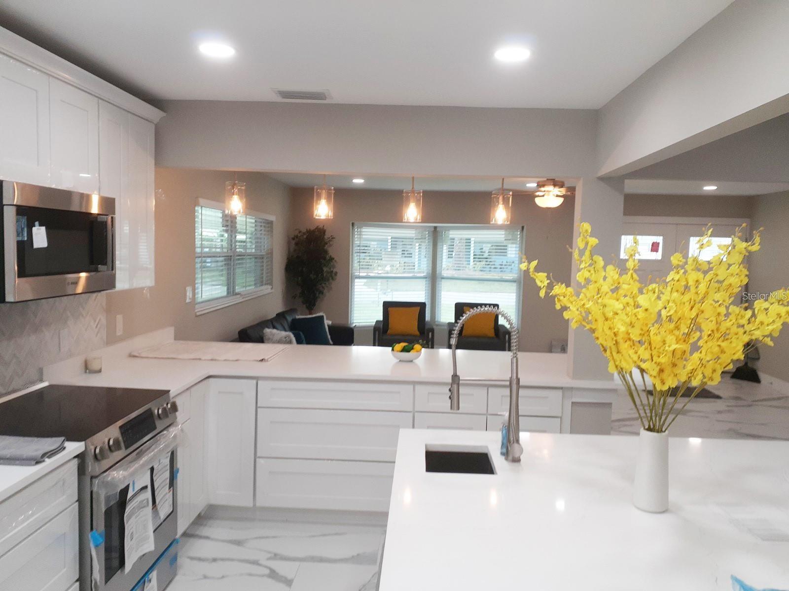 Image 6 of 100 For 2042 Craft Lane