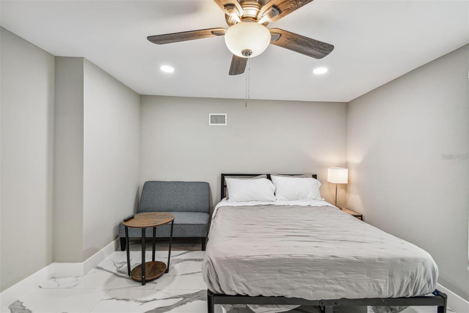 Image 61 of 100 For 2042 Craft Lane