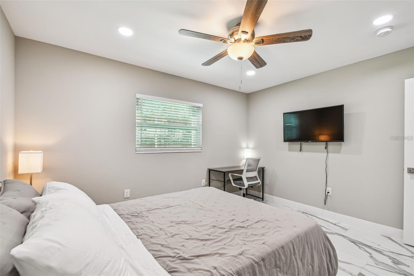 Image 68 of 100 For 2042 Craft Lane