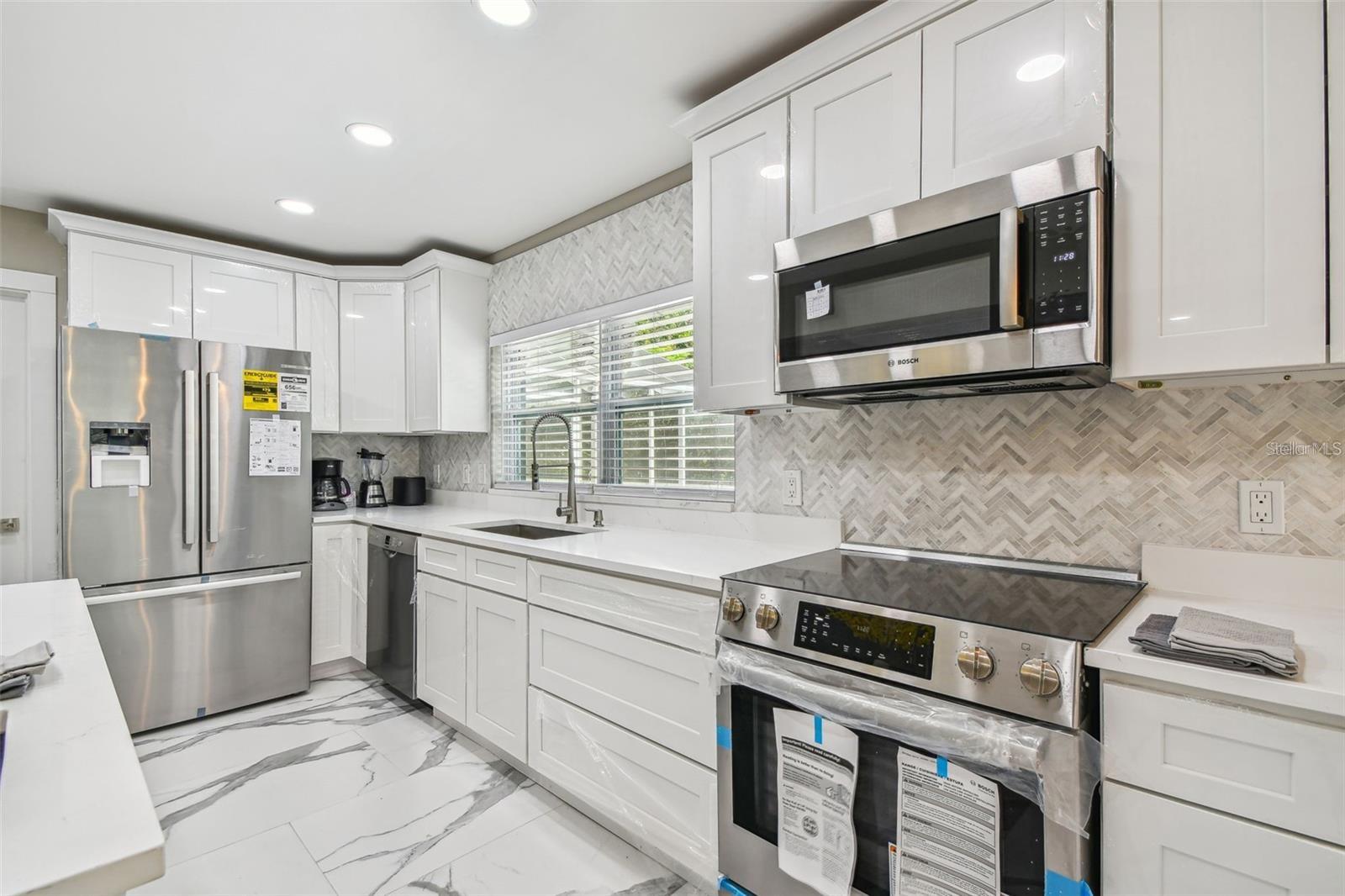 Image 78 of 100 For 2042 Craft Lane