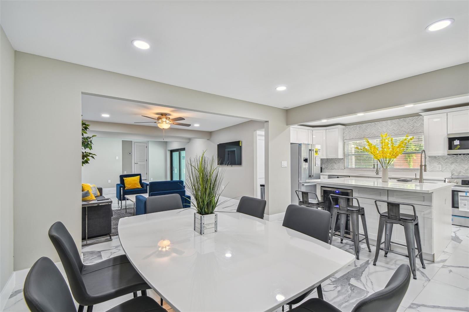 Image 8 of 100 For 2042 Craft Lane