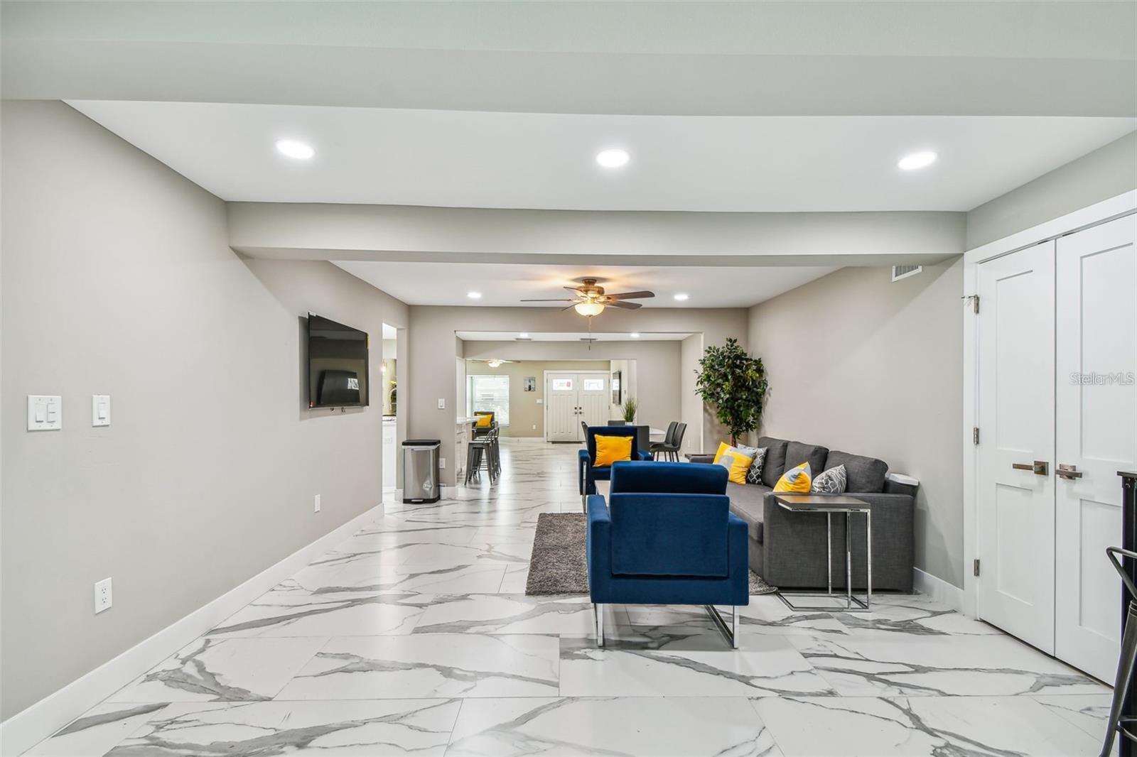 Image 81 of 100 For 2042 Craft Lane