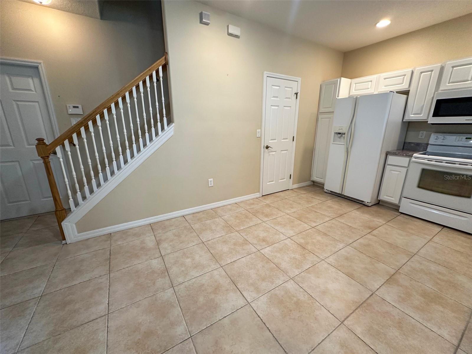Image 7 of 54 For 6304 Parkside Meadow Drive