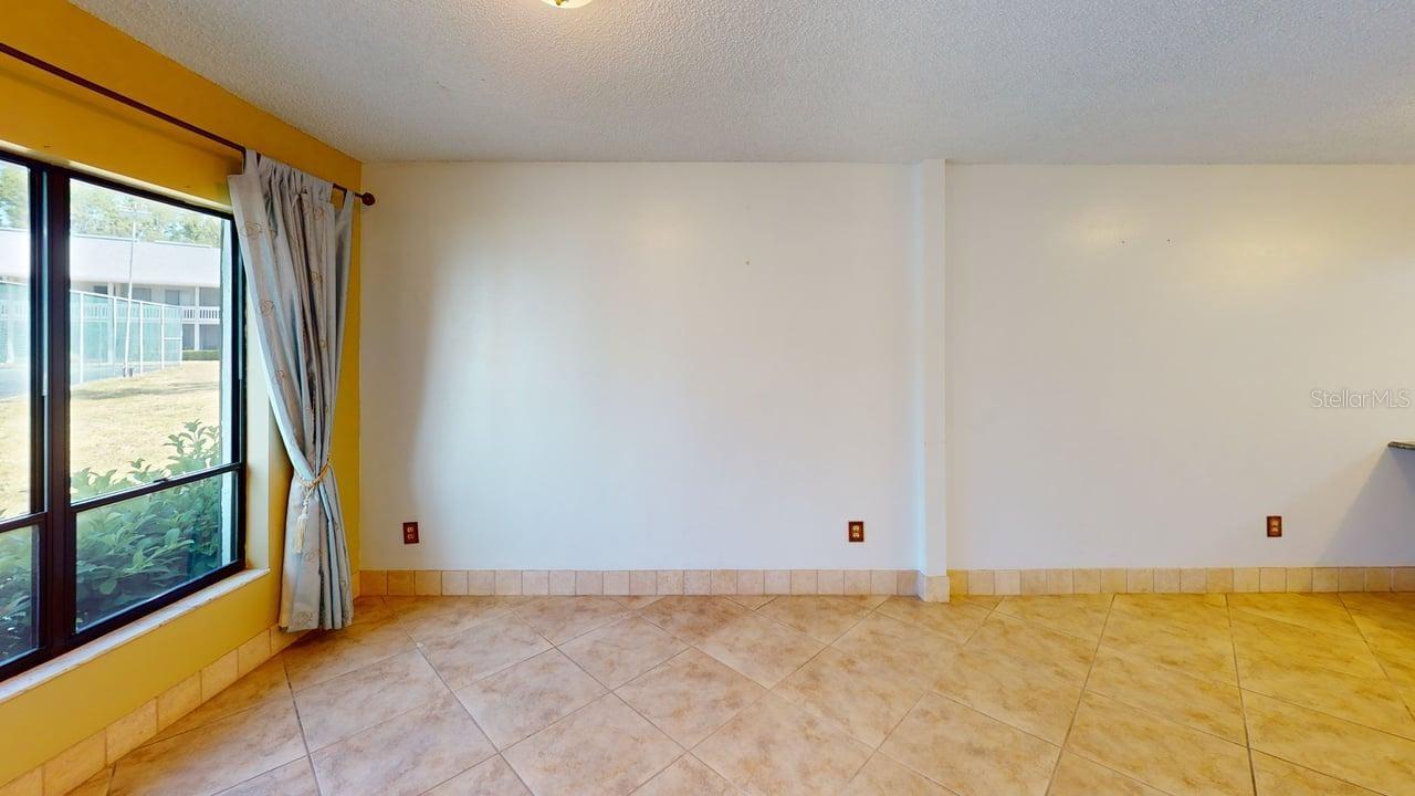 Image 9 of 18 For 1849 Abrico Drive K9